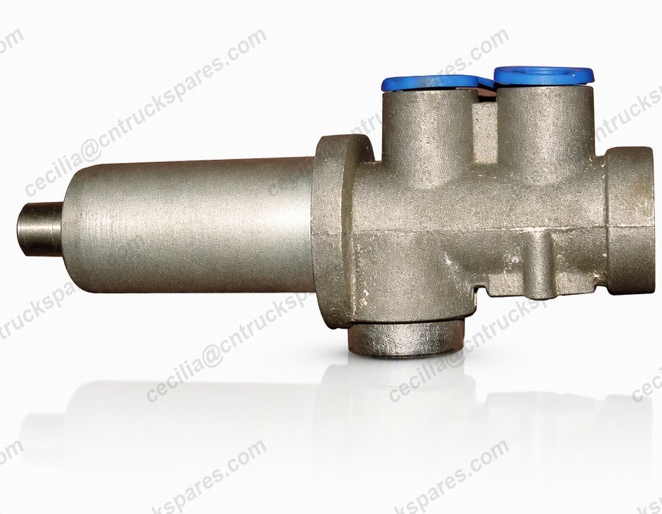 WG9719230011 Master Cylinder Assembly